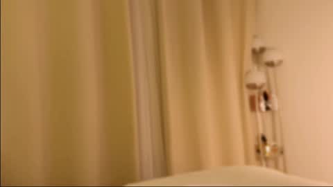 Mya-be Yours P online show from February 18, 12:37 am