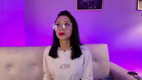 Milly Cute online show from January 18, 8:12 pm