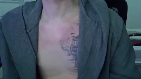 Big Dick Huhu online show from October 23, 6:06 pm