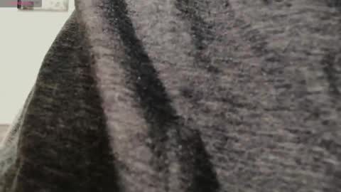 Snapshot of myhairymacho chatting on November 9, 3:32 pm Juan OF myhairymacho online show from November 9, 3:32 pm