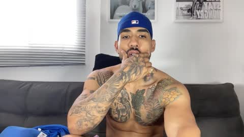 Myke esthetic online show from February 16, 6:48 pm