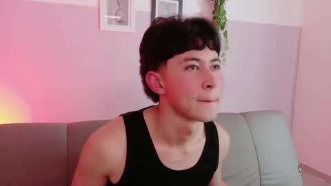 myke_magic online show from June 26, 6:51 am