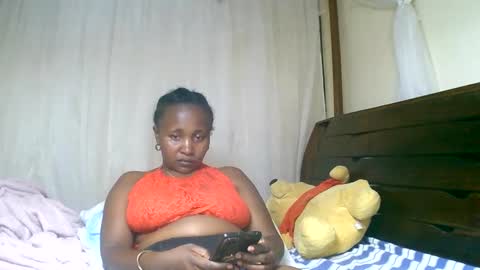 Snapshot of mylindasweet chatting on January 18, 7:59 am linda online show from January 18, 7:59 am