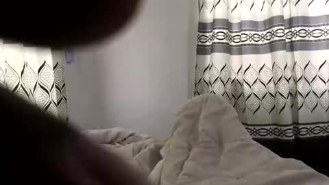 Snapshot of mylongsweetdickinu chatting on February 11, 9:42 am mylongsweetdickinu online show from February 11, 9:42 am