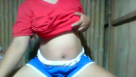 Snapshot of mylove_2004 chatting on April 6, 3:13 pm mylove_2004 online show from April 6, 3:13 pm