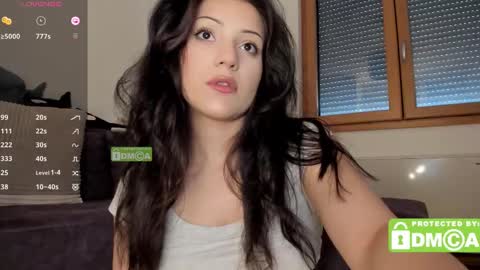 Snapshot of mymelisa chatting on March 4, 11:08 am hey its Mel online show from March 4, 11:08 am