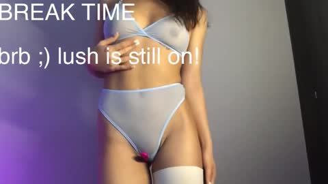 hey its Mel online show from March 24, 7:46 am