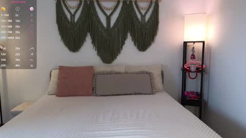 Alice online show from March 25, 11:16 am