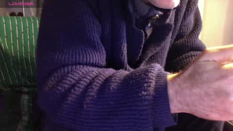 Bi sexy guy lovense hush is on private is open or password show tip if you like. online show from February 1, 12:47 pm