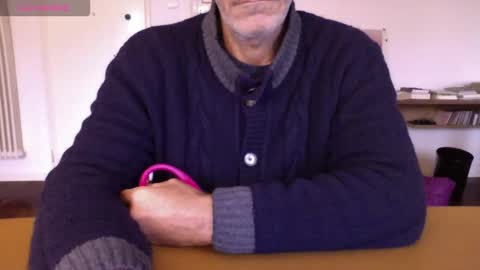 Bi sexy guy lovense hush is on private is open or password show tip if you like. online show from December 5, 7:39 am