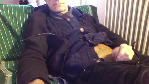 Bi sexy guy lovense hush is on private is open or password show tip if you like. online show from March 23, 6:39 am