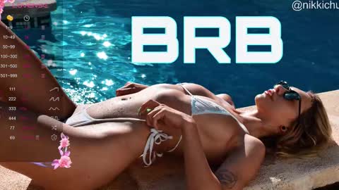 mynameisnikki_ online show from December 14, 5:35 am