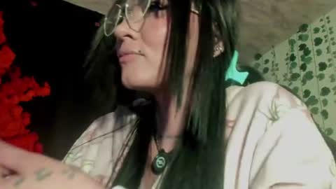 Snapshot of myomi_nix chatting on July 24, 3:04 am myomi online show from July 24, 3:04 am