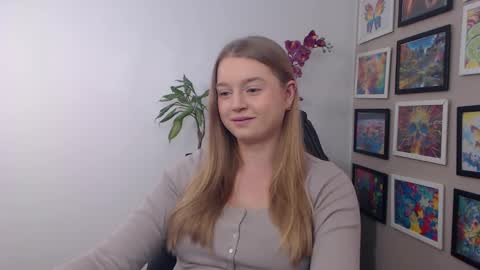 Erica online show from December 4, 8:56 am