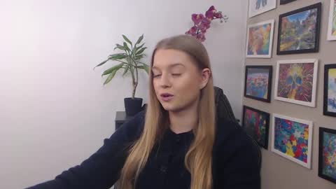 Erica online show from January 29, 9:33 am