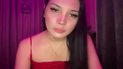 UR GIRL NEXTDOOR online show from March 19, 3:43 am