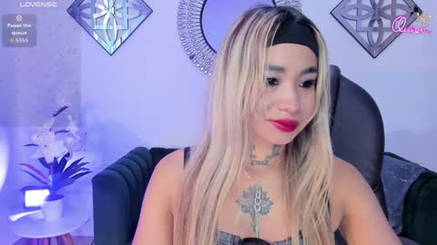 mystic_nova_ online show from March 31, 11:21 am