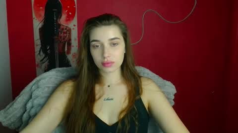 Snapshot of mysticamelia chatting on May 6, 5:14 am Amelia online show from May 6, 5:14 am