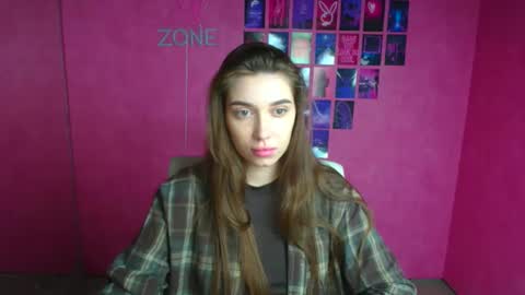 Snapshot of mysticamelia chatting on May 18, 5:46 am Amelia online show from May 18, 5:46 am