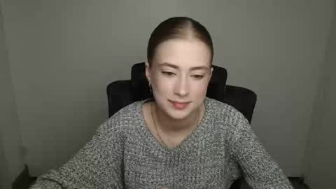 Emelie online show from September 22, 5:20 am