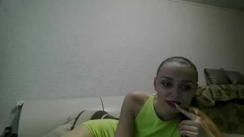 Anika online show from October 10, 1:43 pm