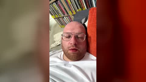 Snapshot of mysticmike1993 chatting on February 20, 1:00 pm mysticmike1993 online show from February 20, 1:00 pm