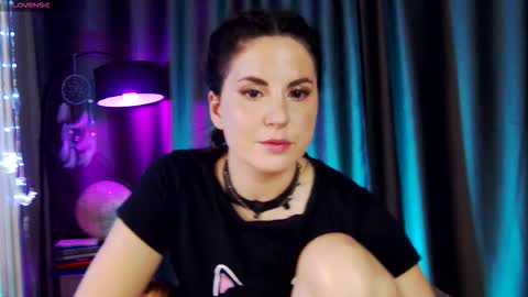 Angeline online show from March 15, 7:09 pm