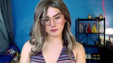 Snapshot of mysweet_angel chatting on January 23, 10:54 am ANGEL online show from January 23, 10:54 am