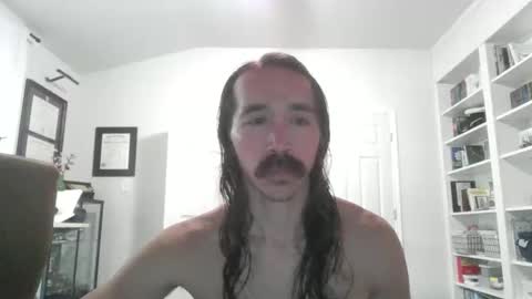mythrowawayatx online show from May 20, 3:29 pm