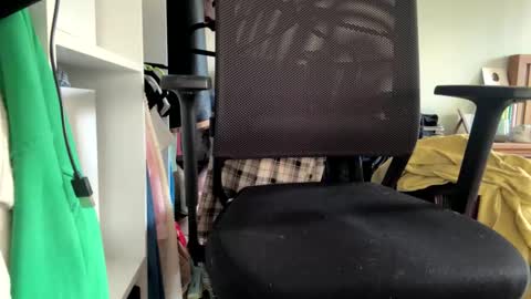 n0facen0case1 online show from October 22, 3:45 pm