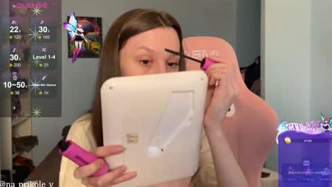 Vanessa and Julia  online show from March 4, 1:28 pm