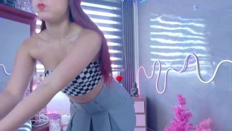 naaomi_cute online show from December 15, 1:04 pm