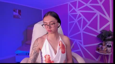 anny online show from February 14, 11:45 pm