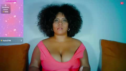 Snapshot of nadia516__ chatting on January 23, 9:18 pm lara online show from January 23, 9:18 pm