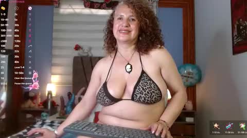 nadia_84 online show from March 5, 7:32 pm