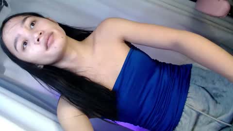 nadiestar online show from March 27, 1:11 am