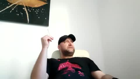 Nadir online show from April 19, 5:18 am