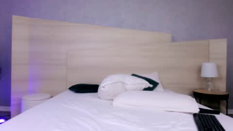 Snapshot of nadya_fox chatting on February 22, 4:16 pm Nadya online show from February 22, 4:16 pm