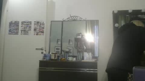 nadyagt online show from April 8, 12:27 pm