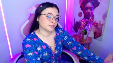  Nahia  online show from April 10, 3:39 pm