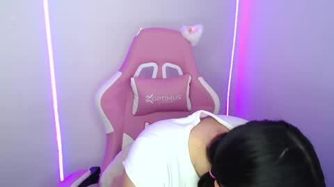  Nahia  online show from April 16, 3:24 pm