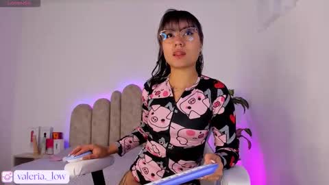  Valeria  online show from September 18, 6:04 am