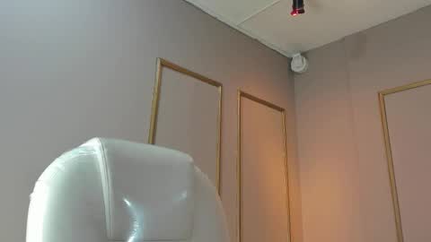 Nahimi online show from January 6, 7:06 pm