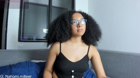 Laura online show from November 13, 1:37 am