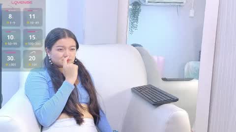 nahommybell online show from April 2, 3:37 am