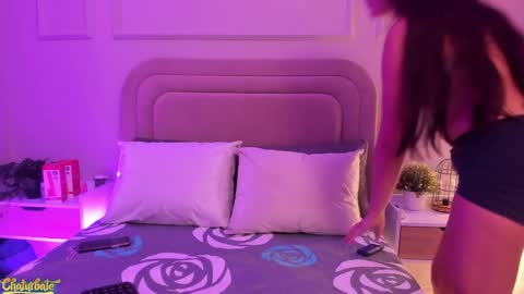 nahommybell online show from April 3, 3:37 am