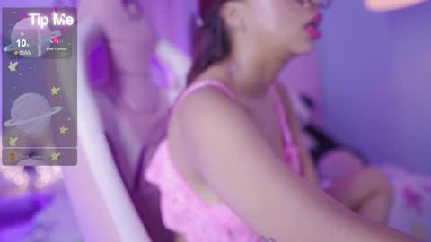 nahomy 2308 online show from March 19, 2:43 pm