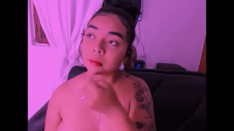 nahomy_hancook online show from November 23, 10:26 am