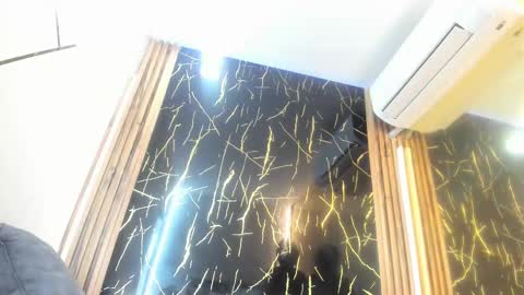 nahomy_smith23_aws online show from October 6, 9:45 pm