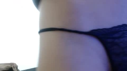 Snapshot of naiakit18 chatting on February 11, 2:35 am naiakit18 online show from February 11, 2:35 am